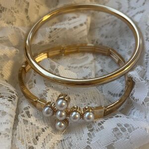 Sak’s Fifth Elegant Fashion Gold and Pearl Bracelet Set- 2